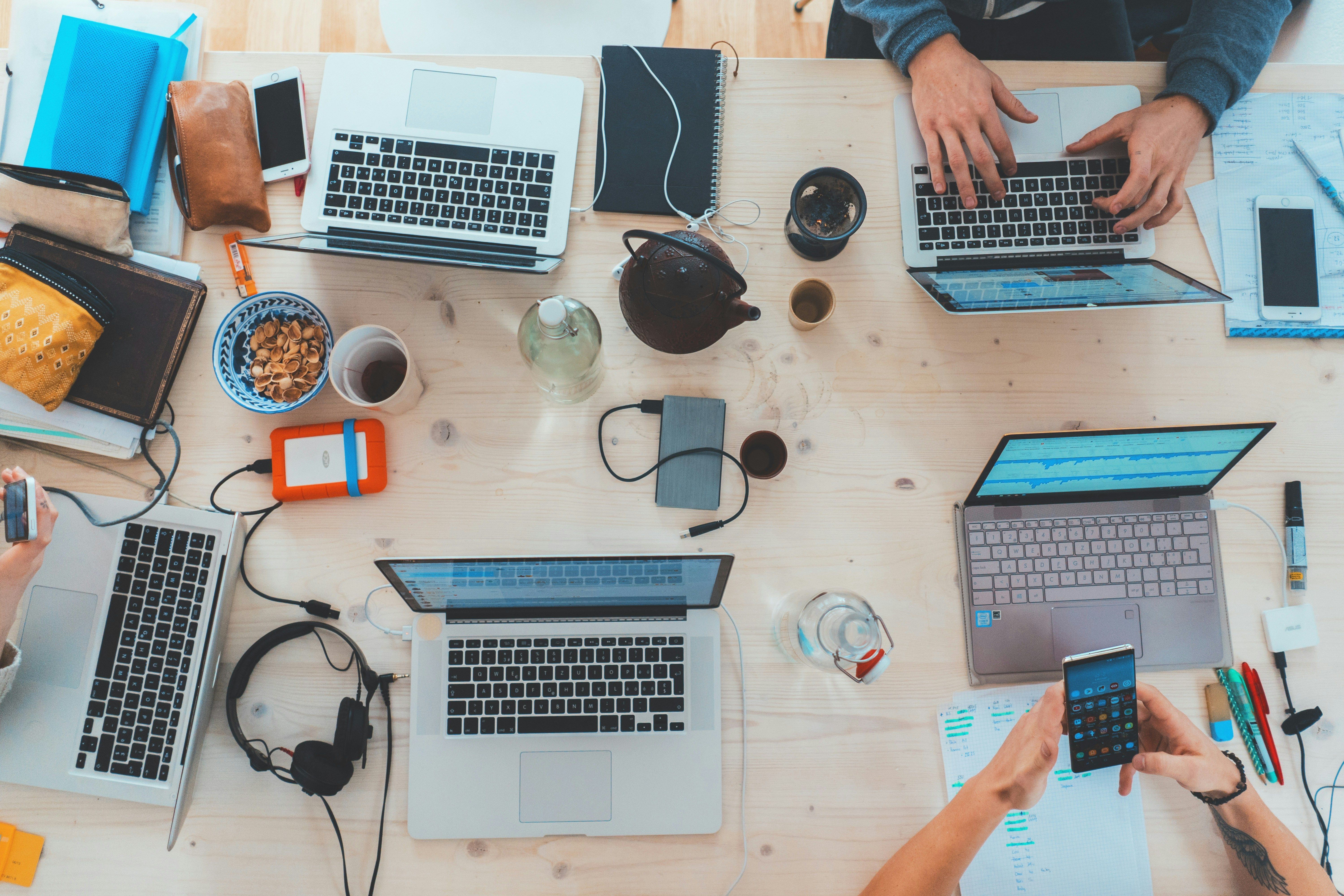 Modern workspace